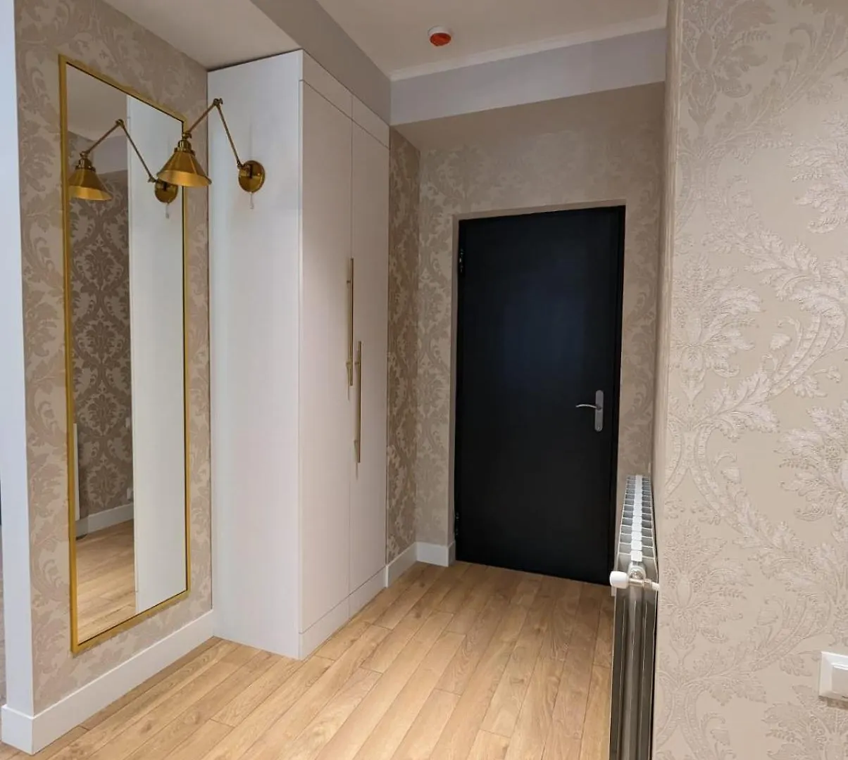 Tbilisi City Apartment Hill Home 4*,