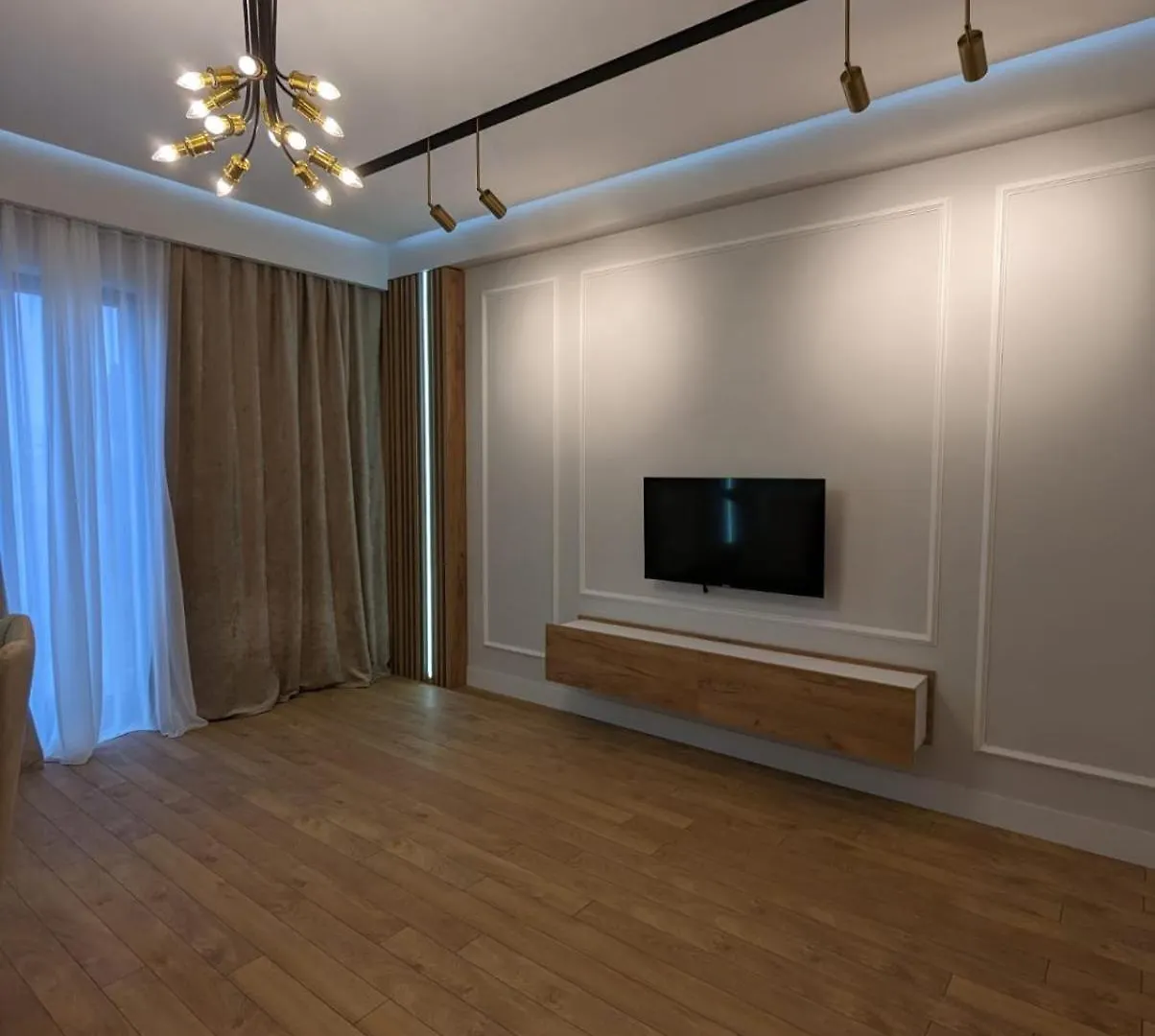 Tbilisi City Apartment Hill Home 4*,