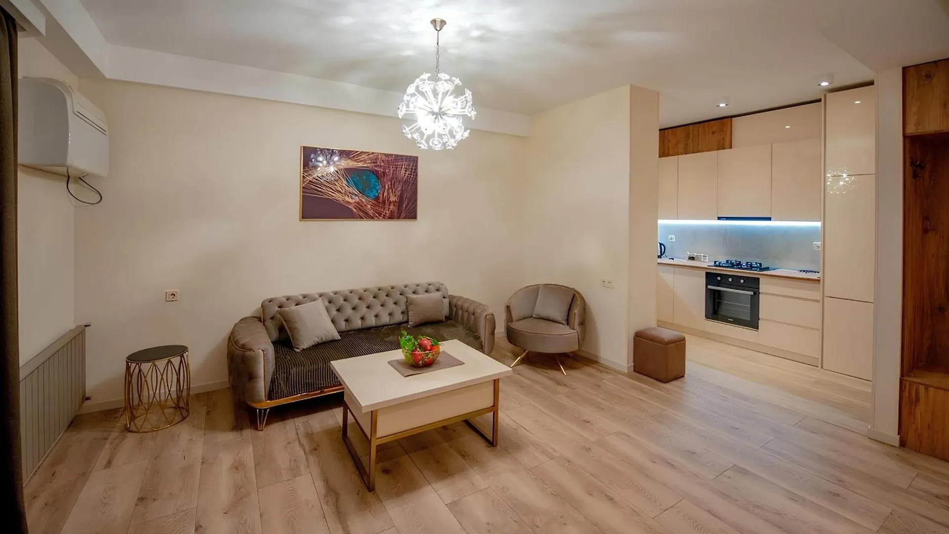 Tbilisi City Apartment Hill Home 4*,  Georgien